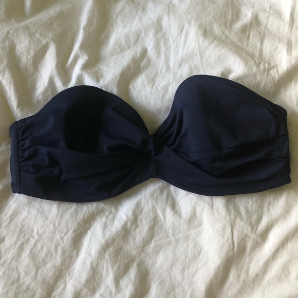 Two Victoria’s Secret bandeau swim tops 34C - Picture 5 of 10